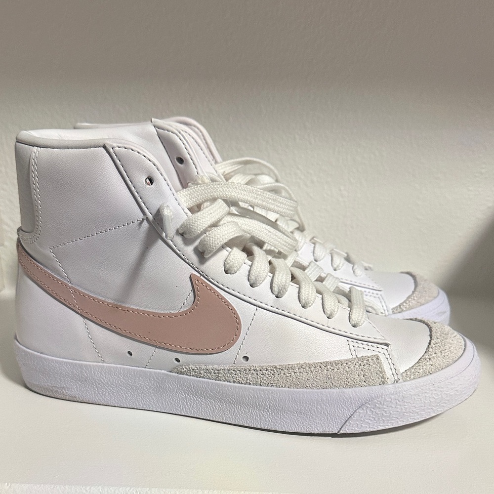 Nike Women's White and Pink High-Top Sneakers